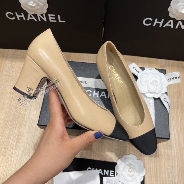 Chanel專櫃經典款女士拼色單鞋 香奈兒頂級版本平跟鞋高跟鞋 dx2596